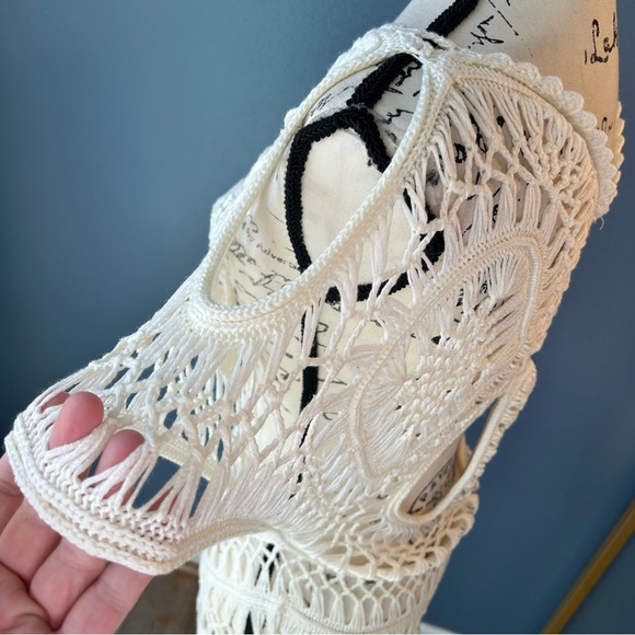 Python Cold Shoulder Crochet Tunic - Picture 7 of 13